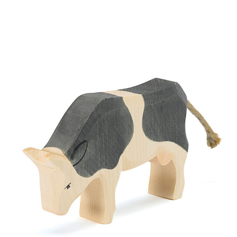 Ostheimer Black/White Cow- Eating