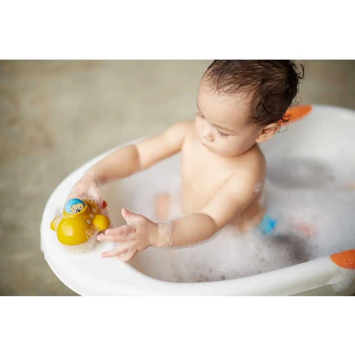 Plan Toys Rubberwood Submarine | | Plan Toys | Little Acorn to Mighty Oaks