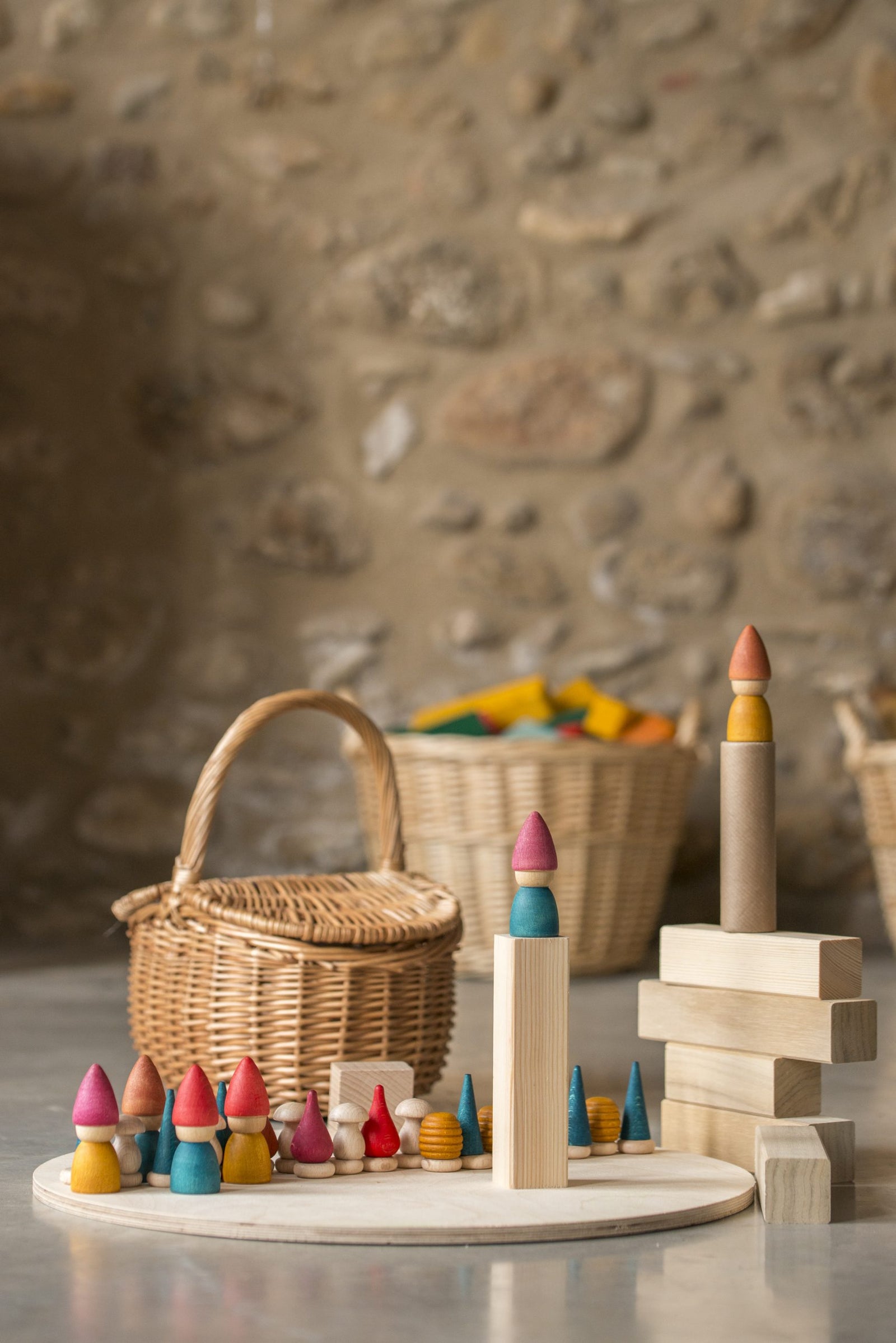 Grapat Nins® Tomten | | Grapat | Little Acorn to Mighty Oaks