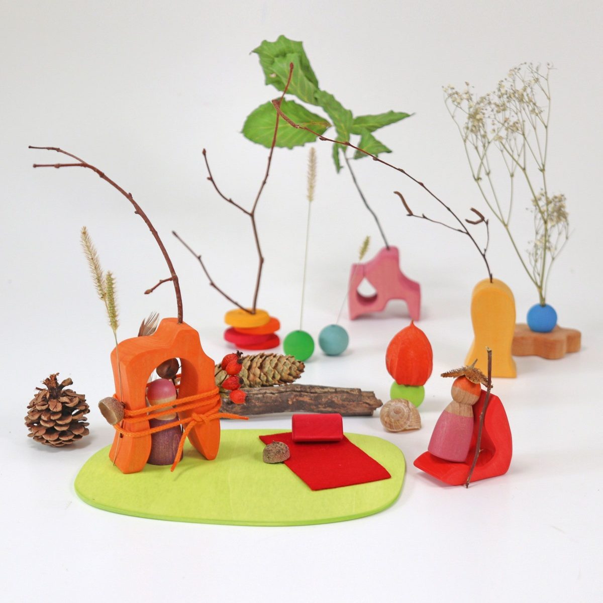 Grimm's Small World Play - Down By The Meadow | | Grimm's Spiel and Holz | Little Acorn to Mighty Oaks