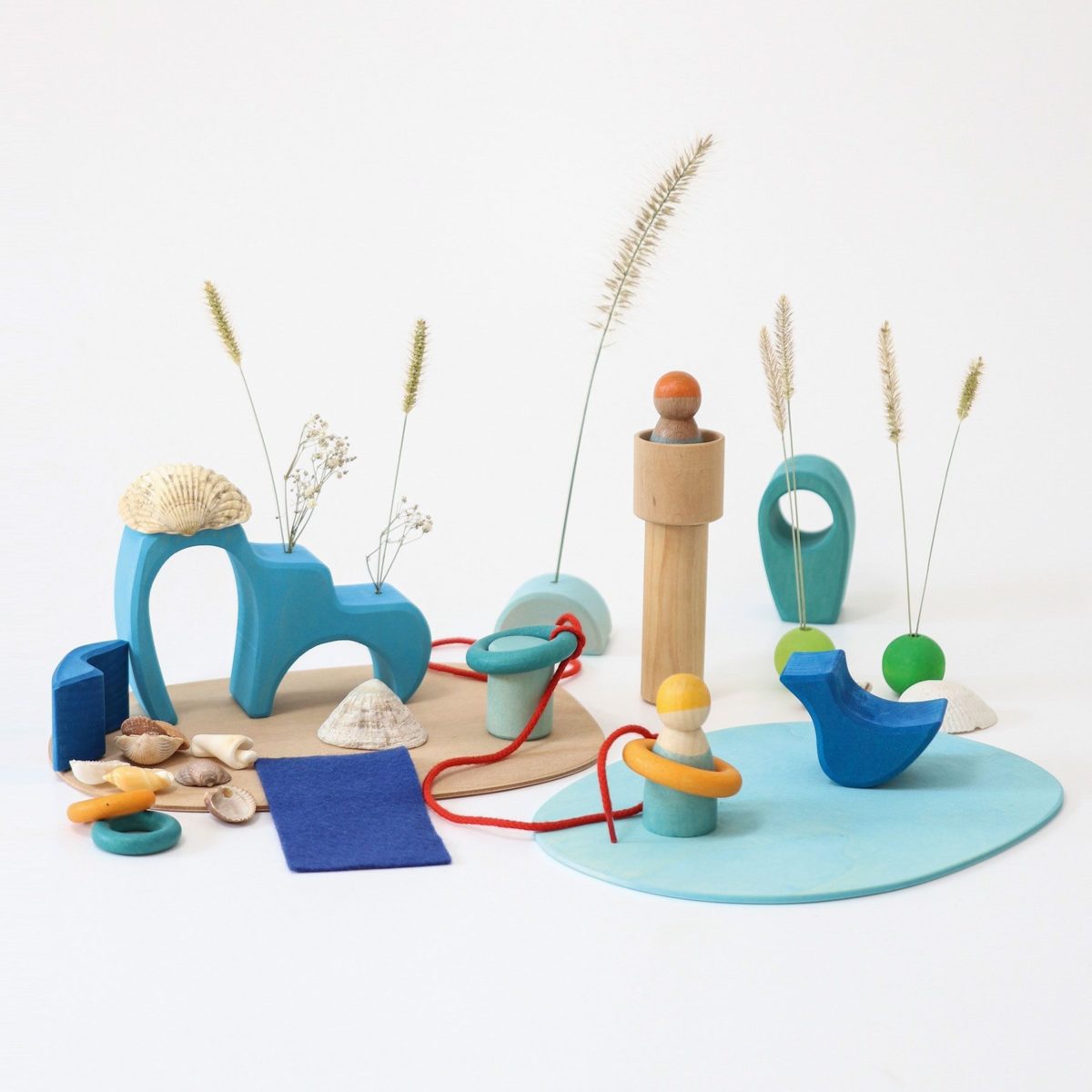 Grimm's Small World Play - By The Water | | Grimm's Spiel and Holz | Little Acorn to Mighty Oaks