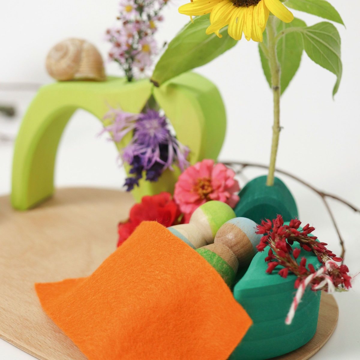 Grimm's Small World Play - In The Woods | | Grimm's Spiel and Holz | Little Acorn to Mighty Oaks