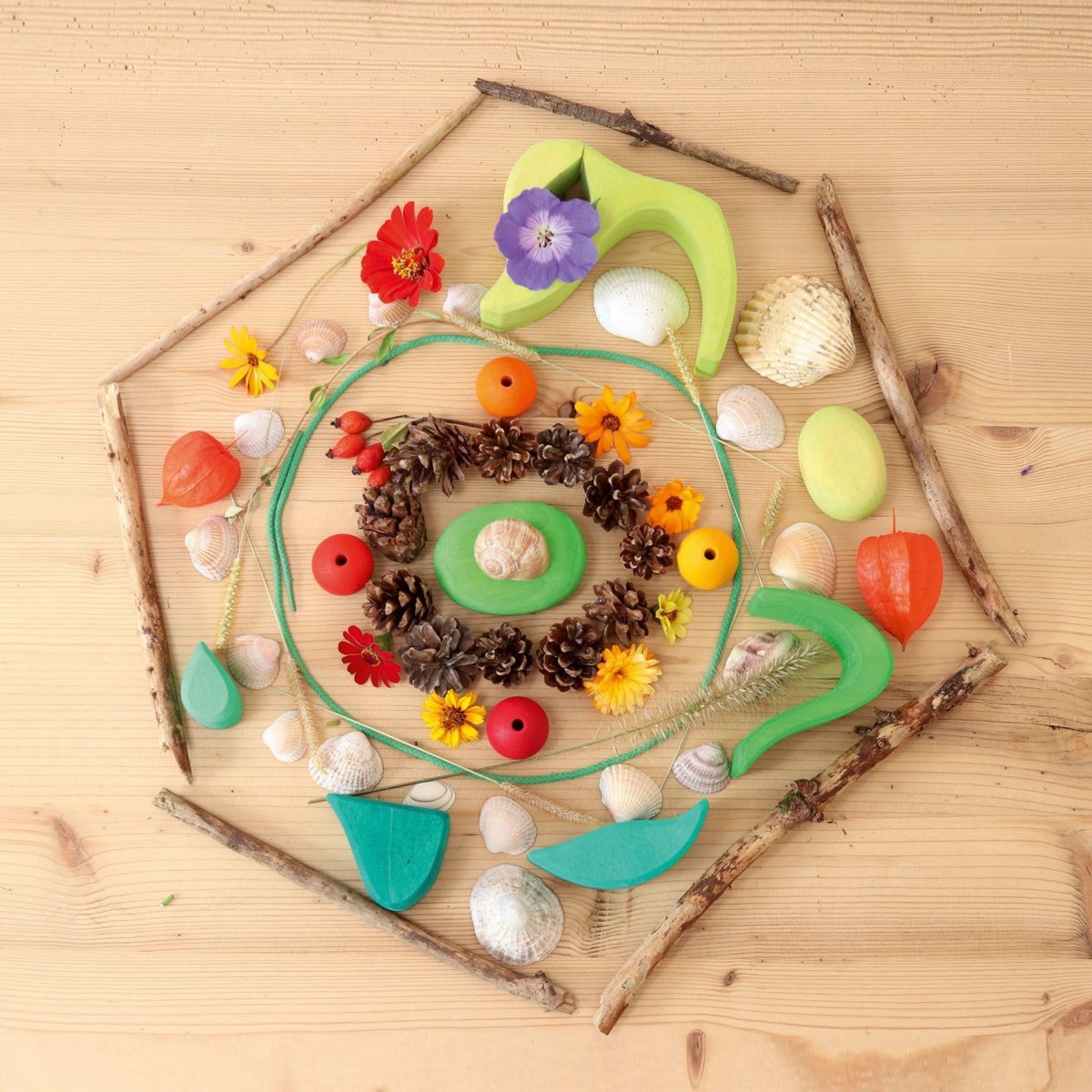 Grimm's Small World Play - In The Woods | | Grimm's Spiel and Holz | Little Acorn to Mighty Oaks