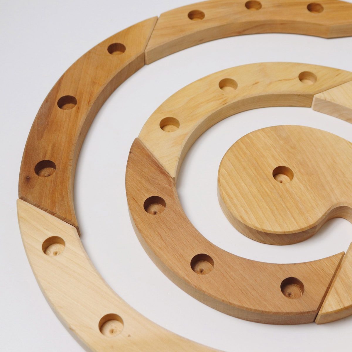 Grimm's Celebration Spiral - 24 Hole Natural | | Grimm's Spiel and Holz | Little Acorn to Mighty Oaks