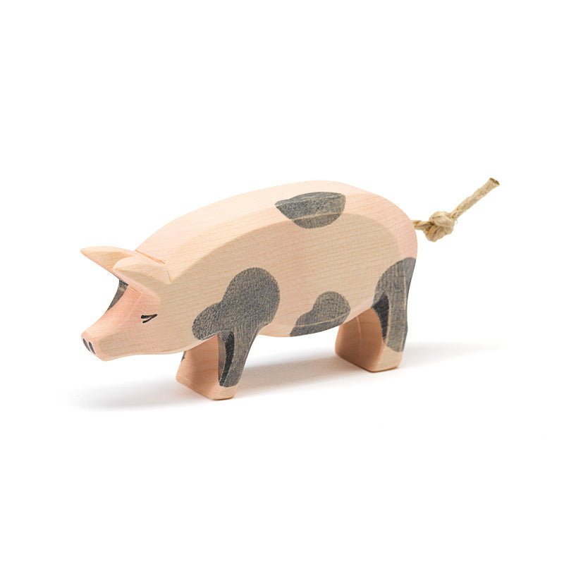 Ostheimer Spotted Pig with Head High | | Ostheimer | Little Acorn to Mighty Oaks