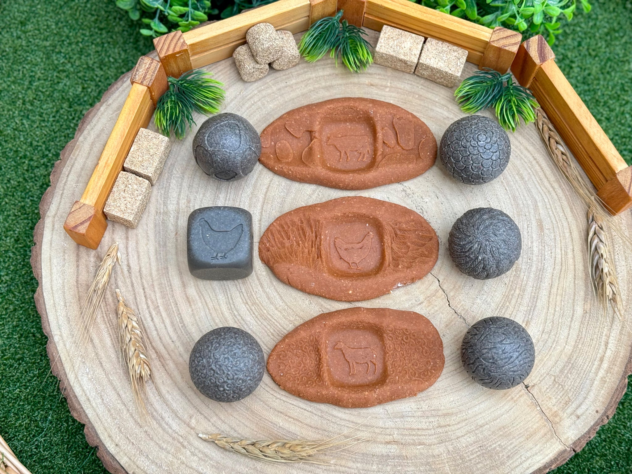 Yellow Door Roll Around – Farm Animals | | Yellow Door | Little Acorn to Mighty Oaks