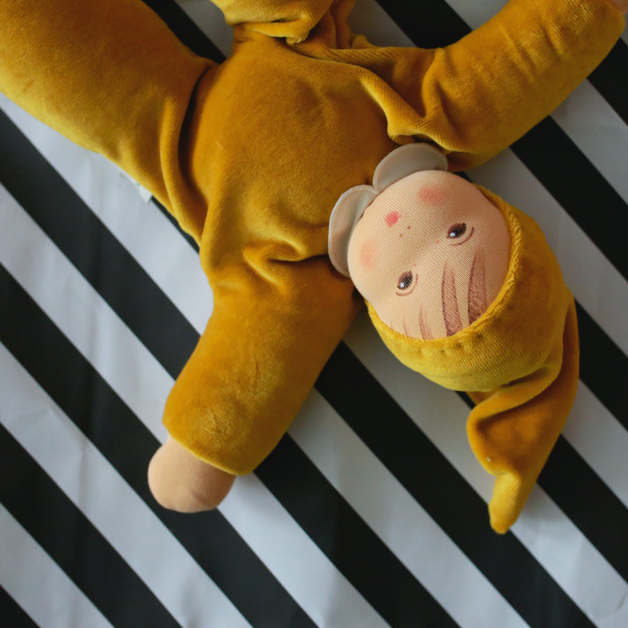 Nanchen Organic Waldorf Doll - Nani - Gold 30cm | | Nanchen | Little Acorn to Mighty Oaks