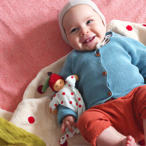 Nanchen Organic Waldorf Blanket Doll - Apple Baby - 25cm | | Nanchen | Little Acorn to Mighty Oaks