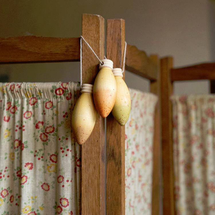 Grapat Tree Ornaments – Nº4 Glow Lamps | | Grapat | Little Acorn to Mighty Oaks
