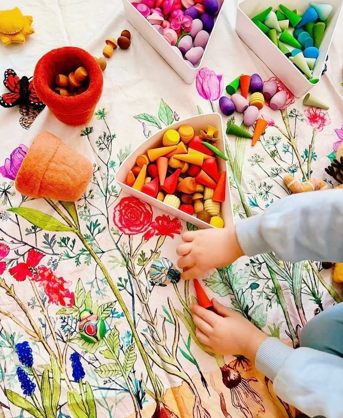 Wonderie - In Bloom Organic Cotton Play Cloth - 1m x 1m