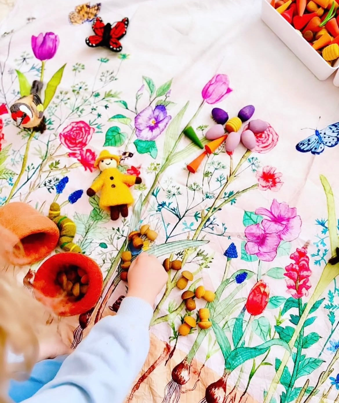 Wonderie - In Bloom Organic Cotton Play Cloth - 1m x 1m