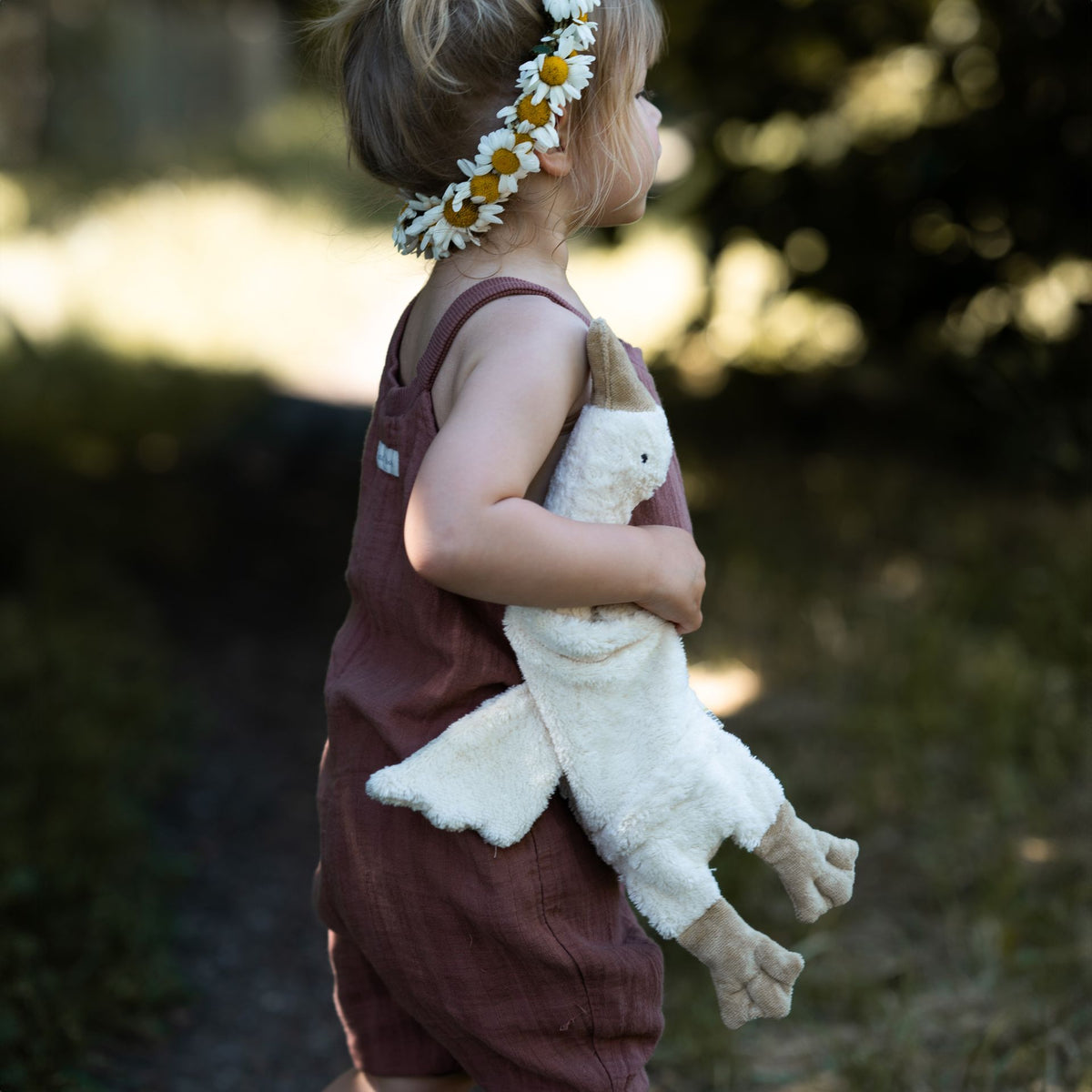 Senger Naturwelt - Organic Cuddly Animal - White Goose | Small | | Senger Naturwelt | Little Acorn to Mighty Oaks