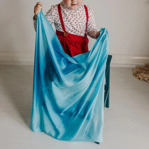 Play Silkies Winter Playsilk - 35 x 35 inch | | Play Silkies | Little Acorn to Mighty Oaks