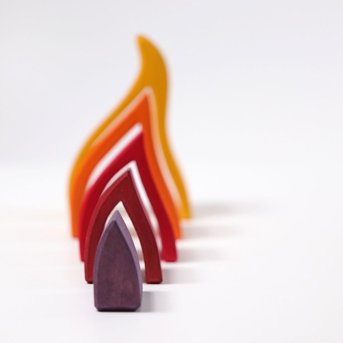 Grimm's Stacking Fire | | Grimm's Spiel and Holz | Little Acorn to Mighty Oaks