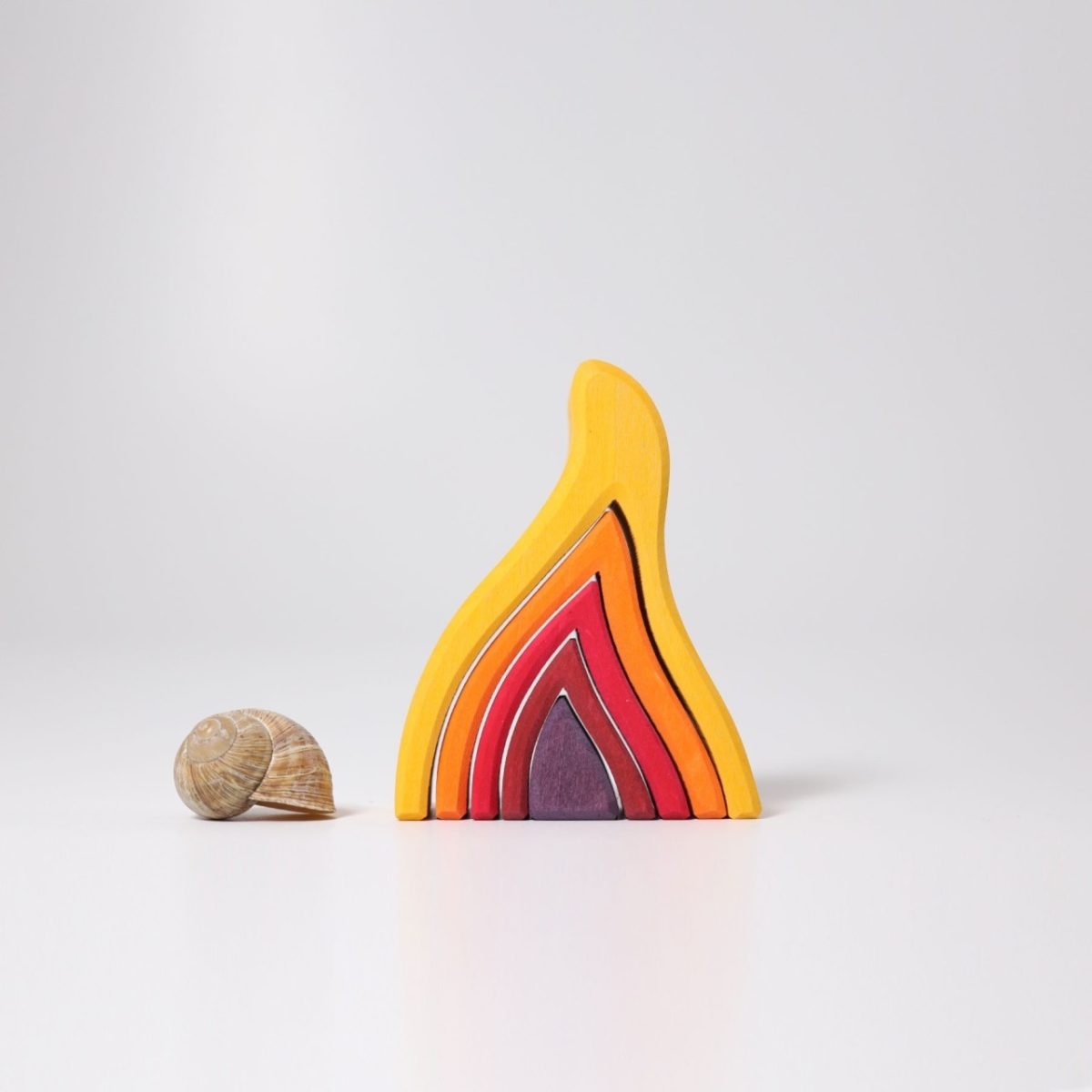 Grimm's Small Stacking Fire | | Grimm's Spiel and Holz | Little Acorn to Mighty Oaks