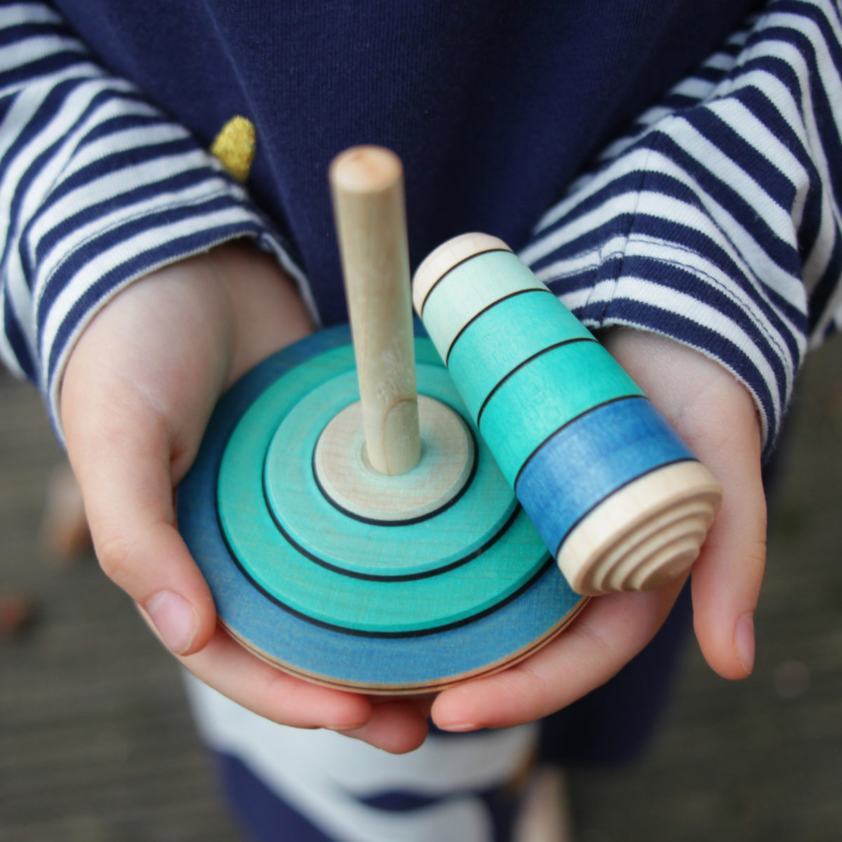 Mader 'My First Spinning Top' with Starter - Ice | Toy | Mader Kreiselmanufaktur | Little Acorn to Mighty Oaks