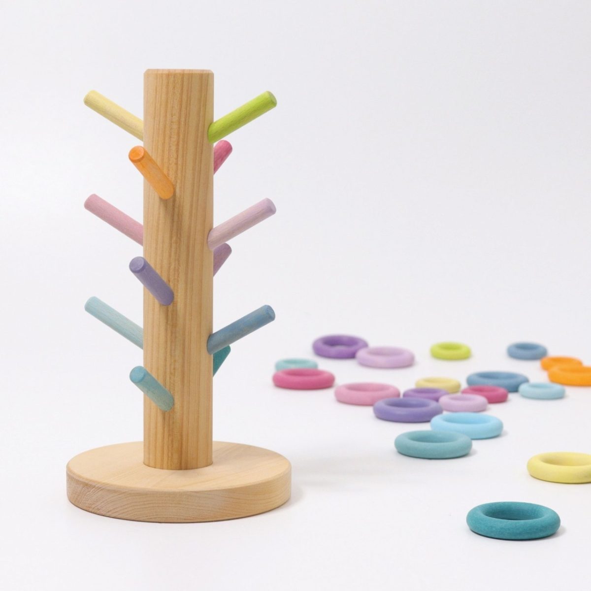 Grimm's Sorting Helper Building Rings Pastel | | Grimm's Spiel and Holz | Little Acorn to Mighty Oaks