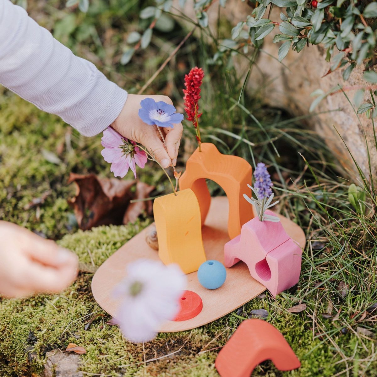 Grimm's Small World Play - Down By The Meadow | | Grimm's Spiel and Holz | Little Acorn to Mighty Oaks