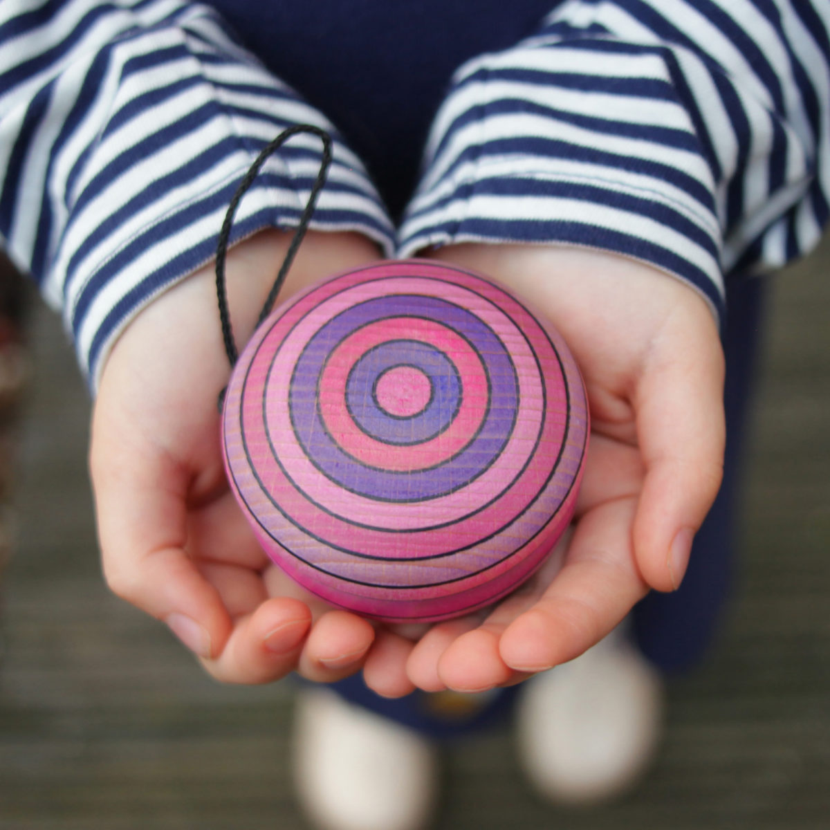 Mader Yoyo - Lavender | Toy | Mader Kreiselmanufaktur | Little Acorn to Mighty Oaks